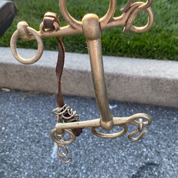 Bits - Picture 4 of 7